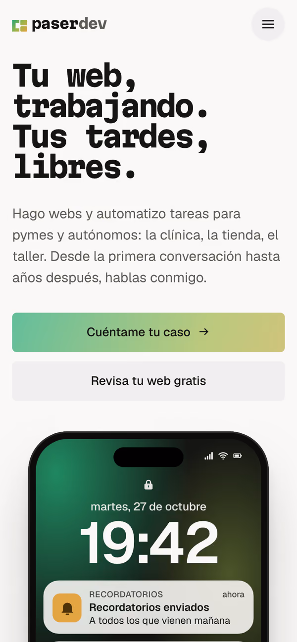 La portada de paser.dev en un móvil